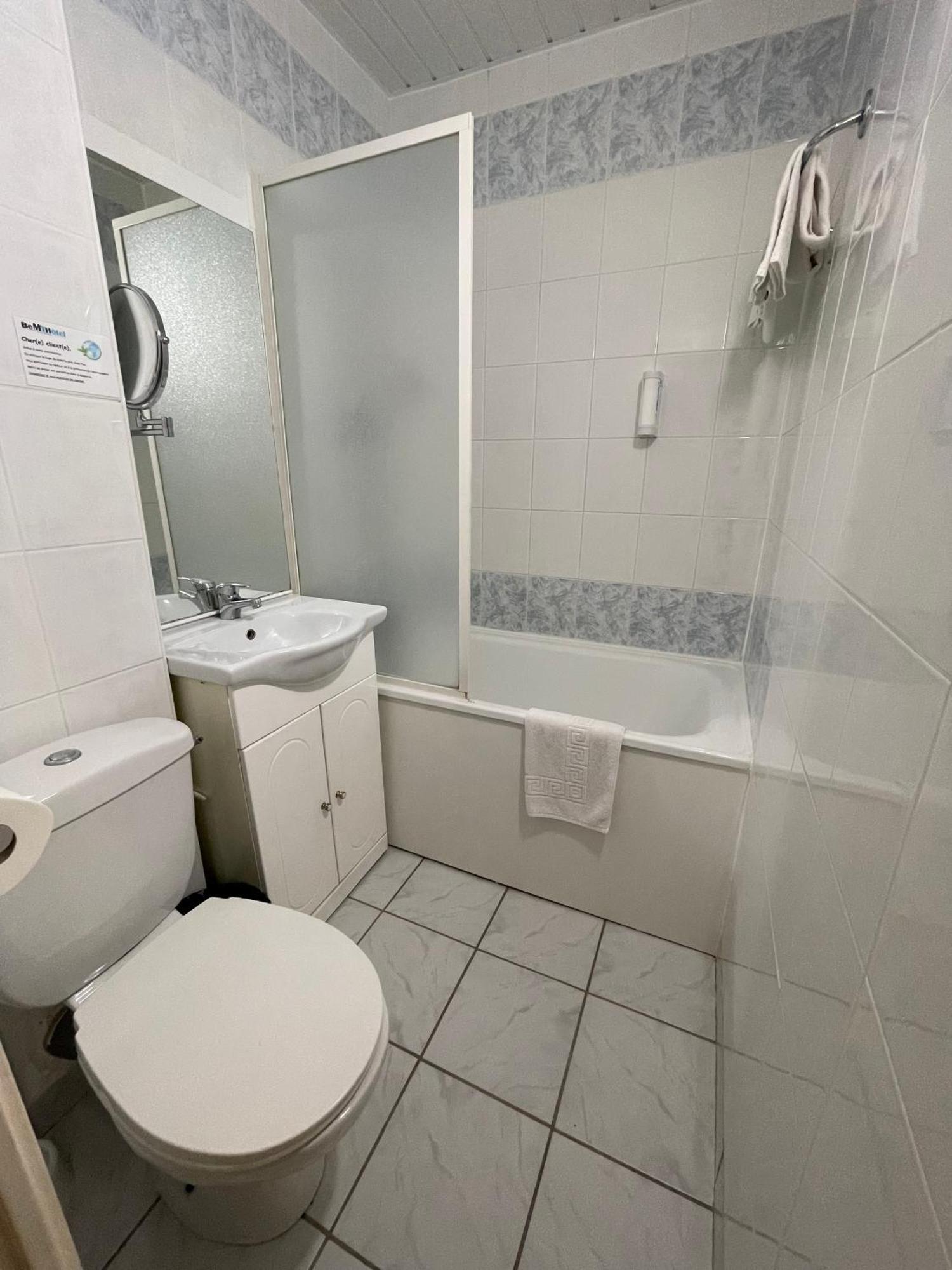 Be Myhotel Évreux Kültér fotó
